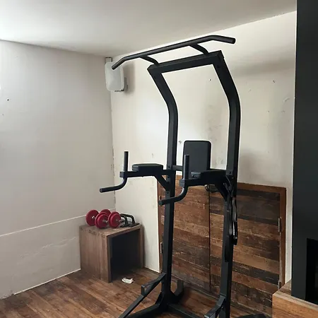 Basement Tomorrowland 2025 Πανσιόν *