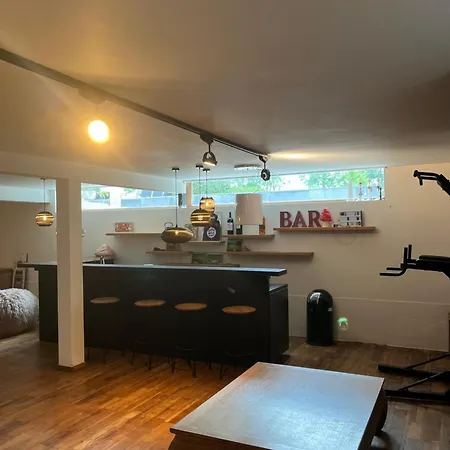 Basement Tomorrowland 2025 Πανσιόν